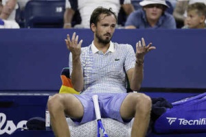 US Open 2025: Medvedev Suffers Shock Exit as Djokovic, Sabalenka Advance; Southeast Asian Players Score Upsets