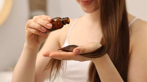 How to apply hair oil